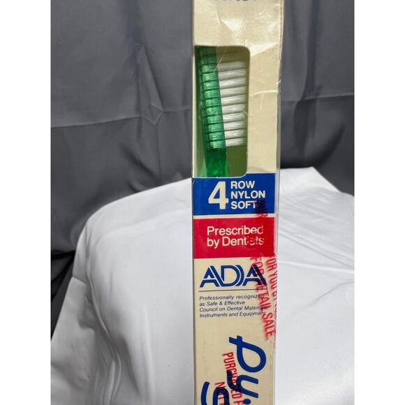 Vintage Py-Co-Pay GREEN Toothbrush - New / NOS / Sealed - Pycopay Softex Soft - Picture 4 of 9